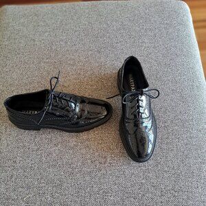 Black Patent leather Brogues loafers - Size 38 or US 7.5 - Like New